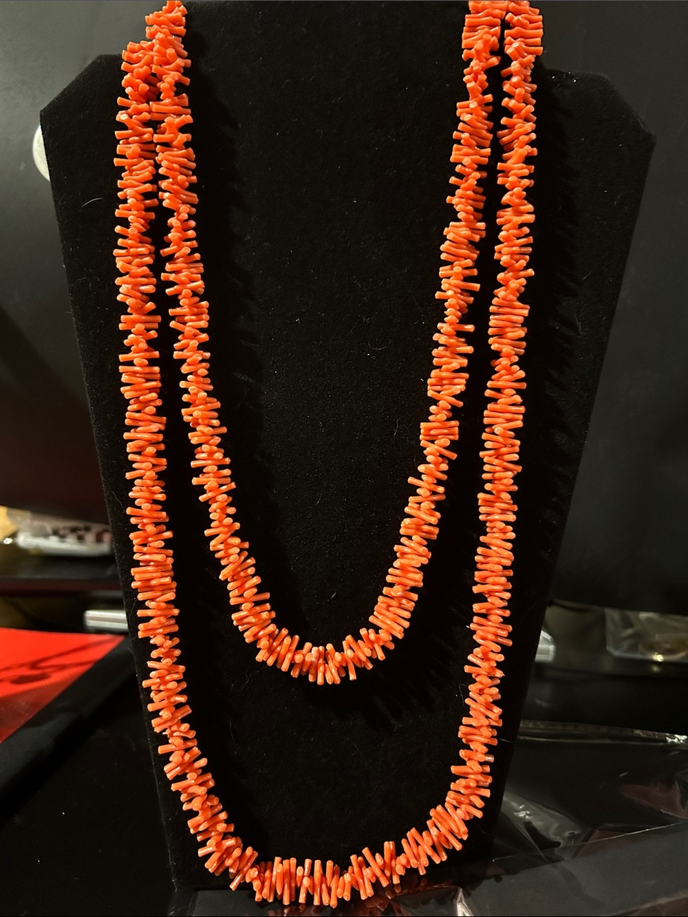Vintage 1960s Faux Branch Coral 30” Rope Necklace – Made in Hong Kong Retro